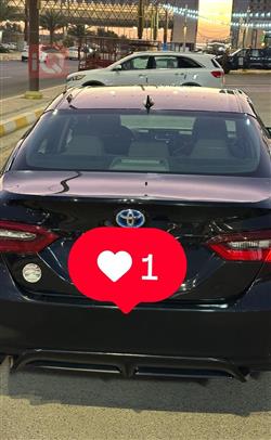 تۆیۆتا کامری